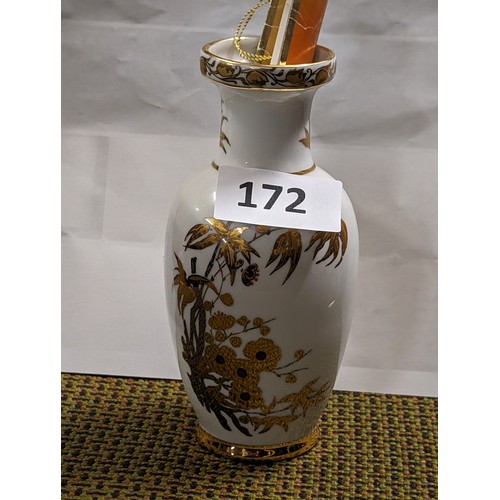 172 - 16 cm tall Laurents gold and platinum decorated posy vase