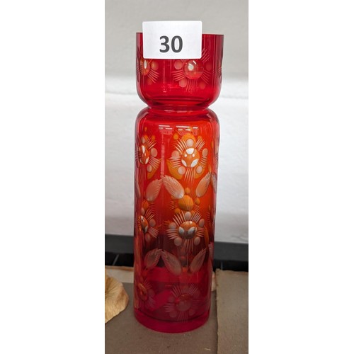 30 - 24 cm tall retro Bohemian? cut glass vase