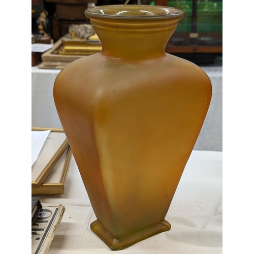 166 - 36.5 cm tall large and heavy Art Deco frosted amber glass vase