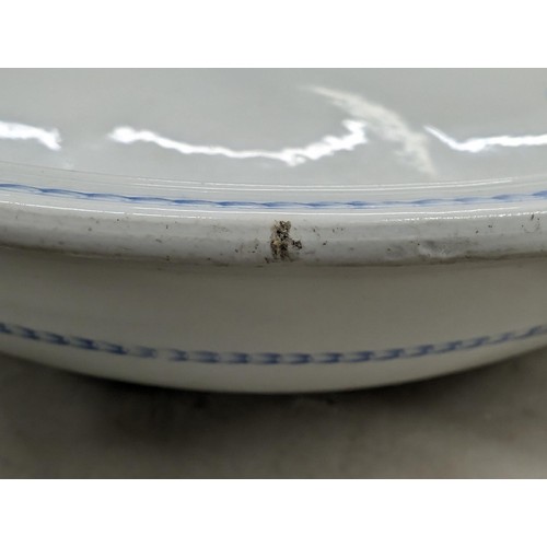 270 - 39 cm diameter large Copeland Limoges blue and white pattern wash bowl - couple of very minor nicks ... 