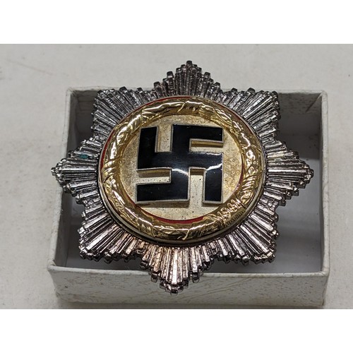 19 - 6.5 cm diameter vintage style German cross badge