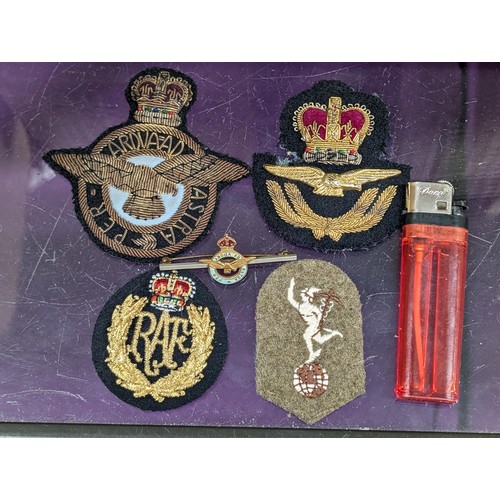 5 - 4 x military cloth badges and RAF pin badge