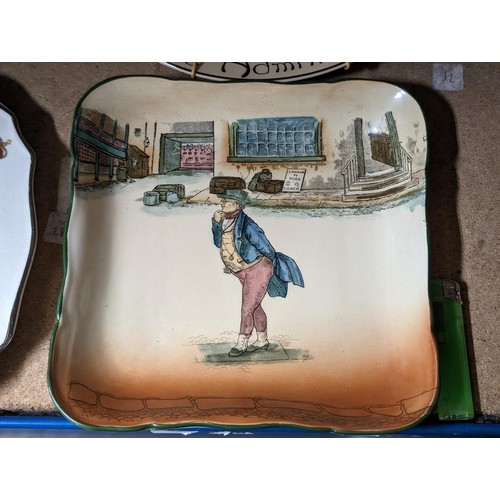 26 - 21 x 21 cm Royal Doulton Dickens ware Mr Pickwick dish