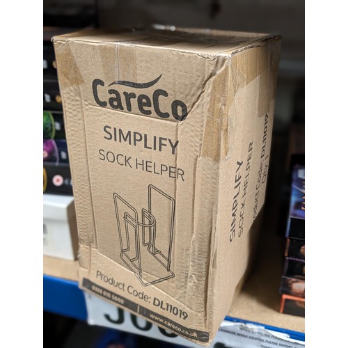 127 - Boxed and looks unused Careco simplify sock helper