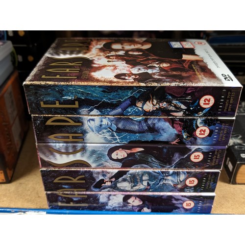 128 - Farscape seasons 1-4 DVD box sets