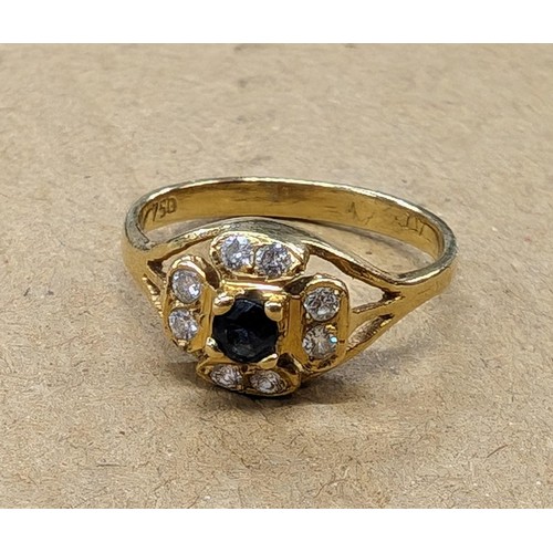 455 - 18 carat gold cluster ring with sapphire and diamonds size J 1/2 - 2.6 gm