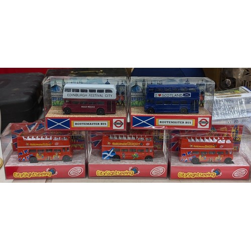 111 - 5 x mint and boxed Oxford die cast buses being 3 x open top sight seeing and 2 x routemaster