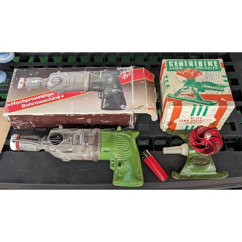 230 - 2 x boxed and unused/new old stock items being Centribine no. 789 garden sprayer and German electric... 