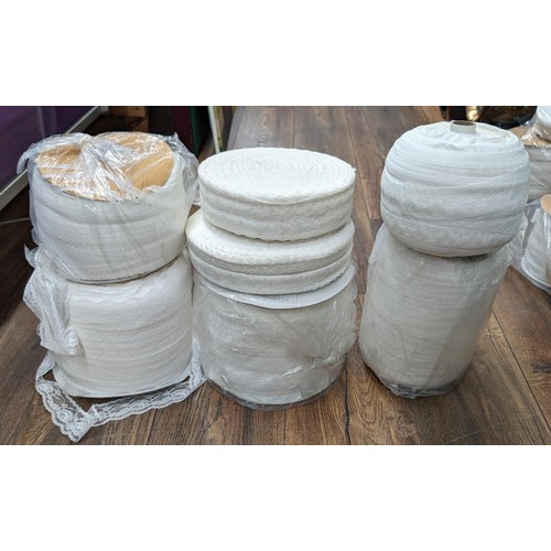 352 - Bag of assorted width and pattern, near full rolls of lace edging/trimming