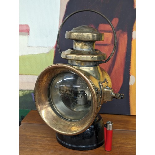 Lot 249       