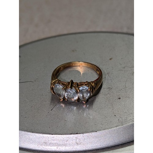 478 - 9 carat gold with trio of teardrop gemstones dress ring size N 1/2 - 3.0 gm
