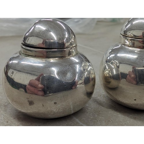 200 - 1968 Birmingham hallmarked dumpy salt and pepper (couple of small dents) - 51.5 gm
