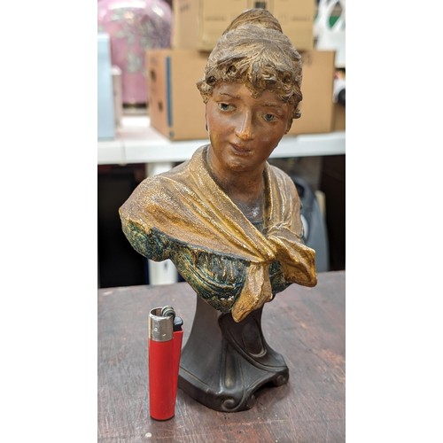 192 - RARE 26 cm tall terracotta preliminary sculpture by Georges Van Der Straeten, circa 1880's, of a fem... 