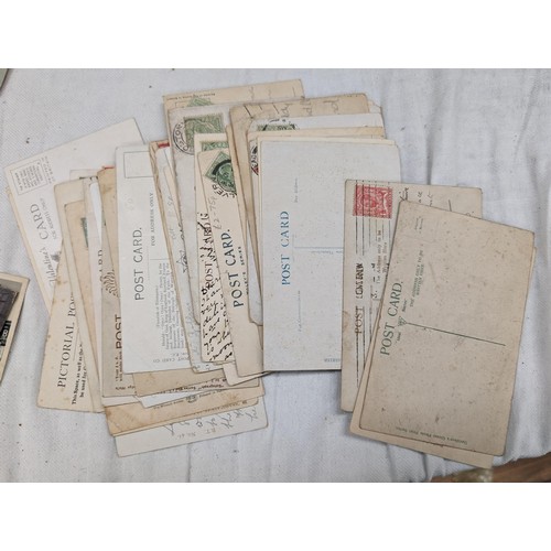 46 - Nice collection of 100 x assorted vintage post cards dating early 1900's onwards