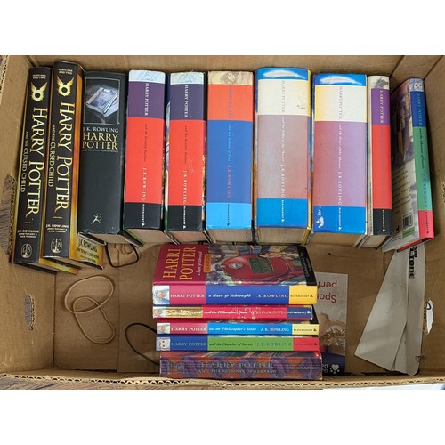 169 - Mixture of hard and paper back Harry Potter books including one in Welsh text