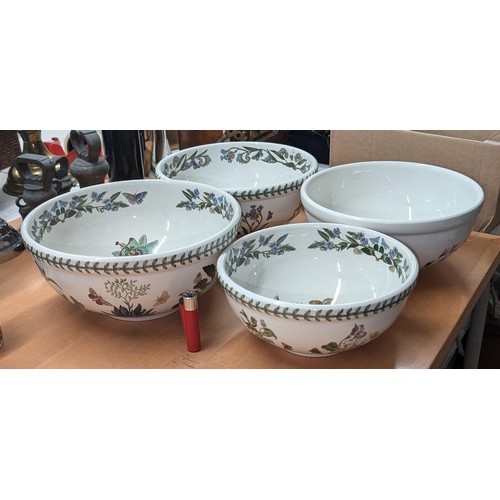 122 - Graduated pair plus 2 x other similar Portmeirion Pottery botanic gardens large bowls (Susan William... 