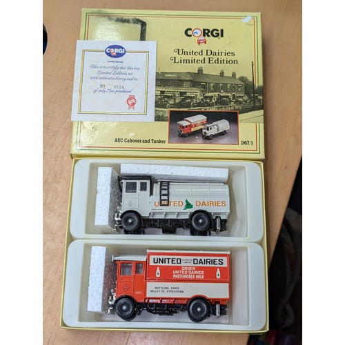 94 - Boxed and mint Corgi United Dairies D67/1 cabover and tanker twin set