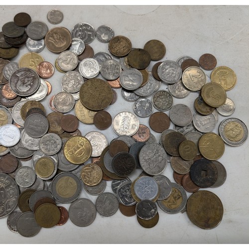 365 - Bundle of mostly foreign silver and copper coinage