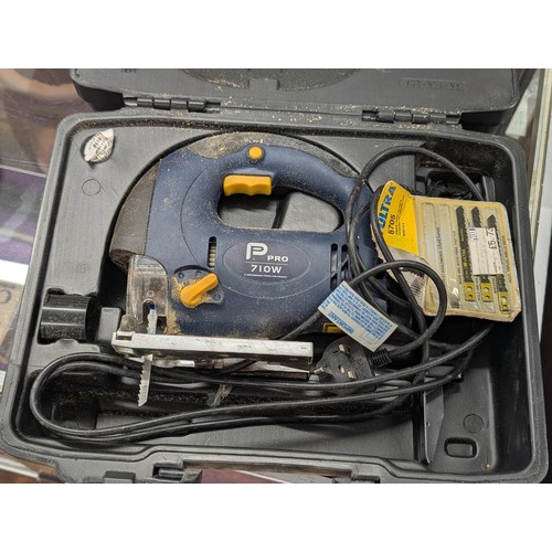 40 - Performance Pro 710 wt electric jigsaw and cutters in hard case