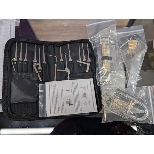 45 - New locksmiths kit in zip case