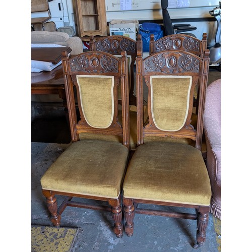 636 - 19th century mahogany extending dining table with extra leaf and winder and set of 8 highly carved h... 