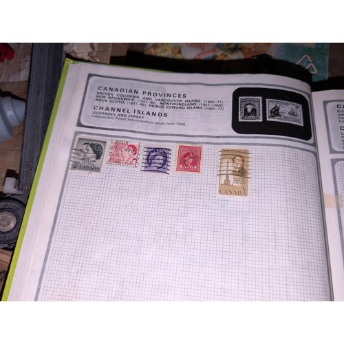 139 - Safari stamp album with stamps