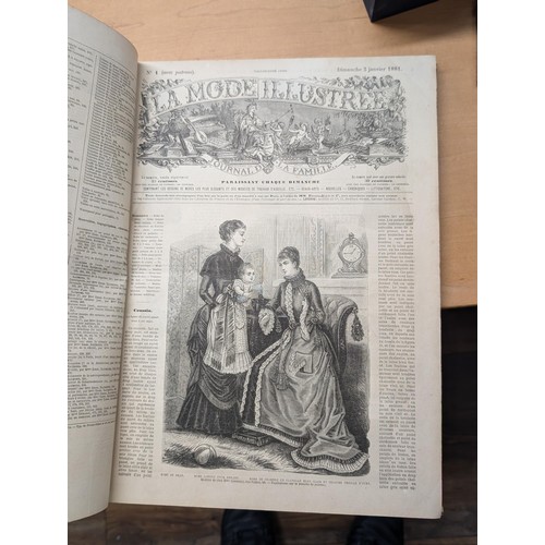 161 - 1881 La Mode Illustree hard back fashion book in French text in good condition with colour and black... 