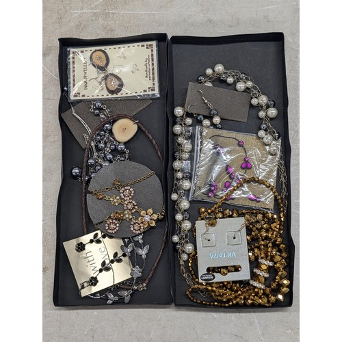 160 - Box with 7 x assorted necklace and earring sets