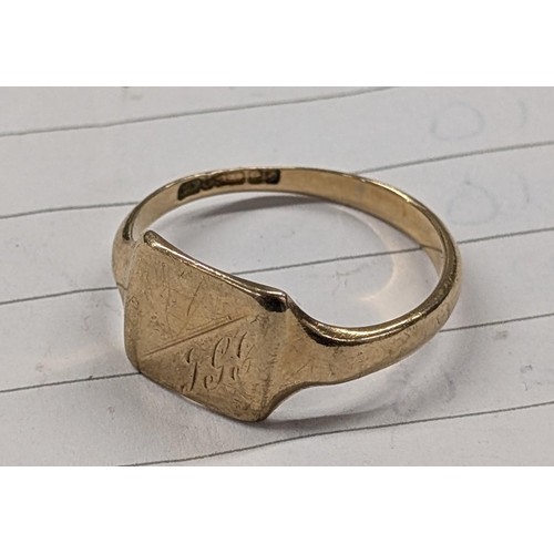 573 - 375 Hallmarked gold gents signet ring size U with initials engraved and inscription inside. - 3.7 gm