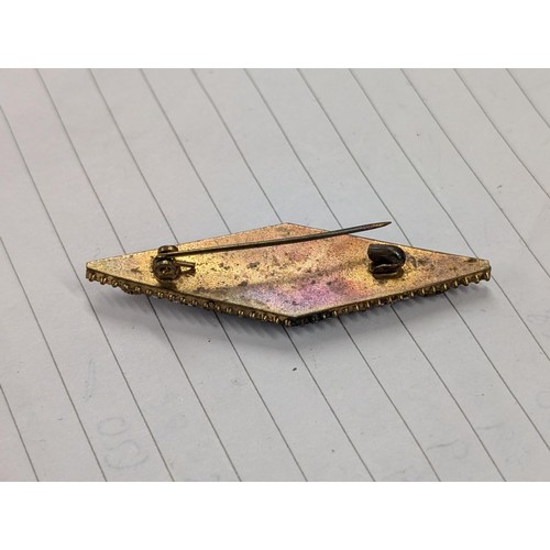 582 - 6cm long vintage diamond shaped large micro mosaic pin brooch on goldtone mount.