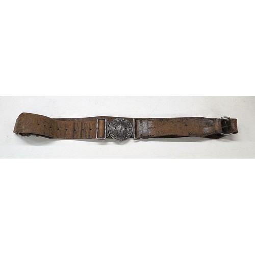 206 - Rare senior boy scouts leather belt with buckle - (1909)