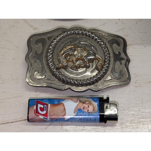 309 - Large bi - coloured western metal belt buckle