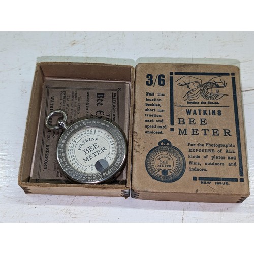 483 - Boxed vintage Watkins bee meter with instructions