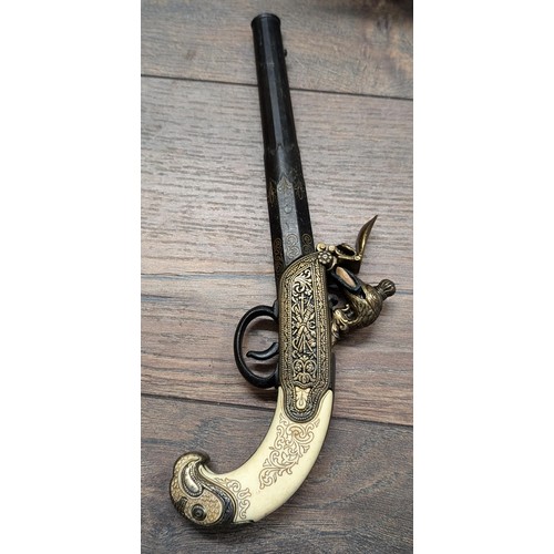 149 - Replica Hadley London 1760 Flintlock pistol - working triggers