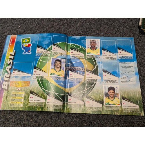 287 - Collection of assorted Panini etc football sticker albums, including some unused and some with varyi... 