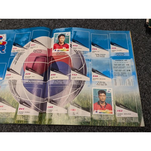 287 - Collection of assorted Panini etc football sticker albums, including some unused and some with varyi... 