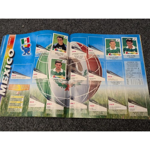 287 - Collection of assorted Panini etc football sticker albums, including some unused and some with varyi... 