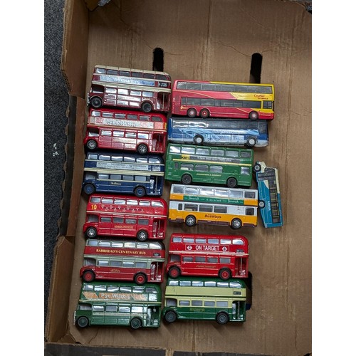 19 - Good collection of 13 x unboxed Corgi model busses and coaches, mostly in good and better condition