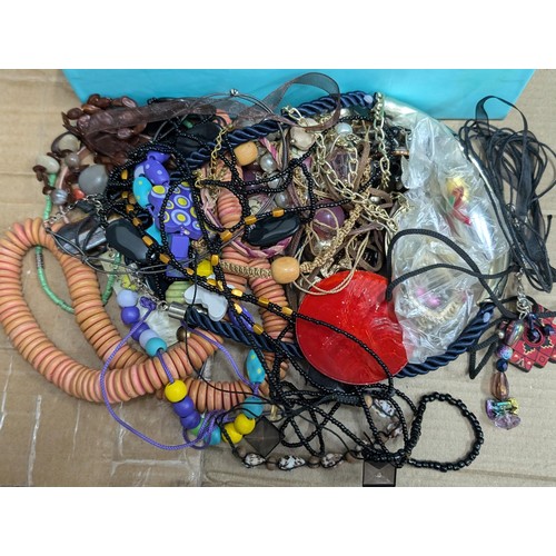 186 - Large amount of assorted costume/dress jewellery mostly necklace, and  bangles