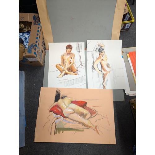 344 - A1 size cardboard folio with 140 (some double sided) assorted sketches, shadings, printings and genr... 