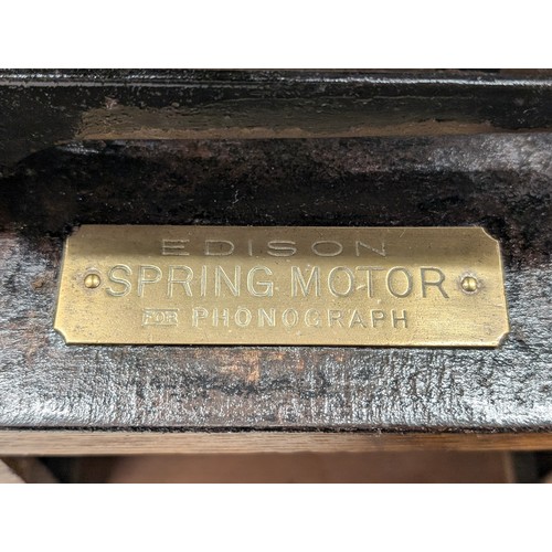 162 - Edison Spring Motor for Phonograph, no cover or trumpet - serial number 25244