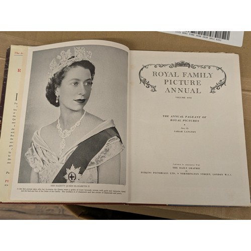 8 - Daily Graphic royal family picture annual volume one in very good condition - with outer cover but t... 