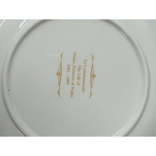 111 - 4 x Diana collectors plates including 3 x limited edition - largest approximately 10.75