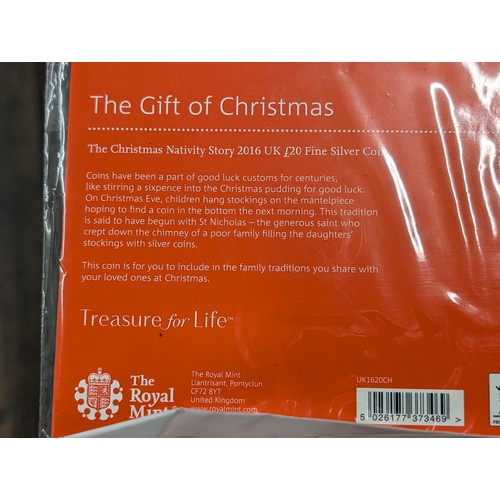 348 - Still sealed Royal mint 2016 christmas 