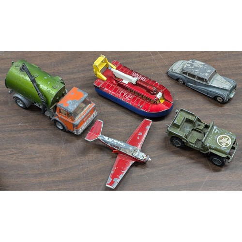 186 - 5 x Dinky toys - all in good play worn condition