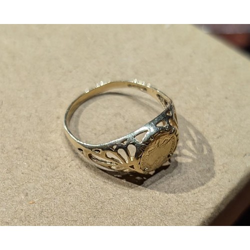 356 - Hallmarked 9 carat gold with mounted Mexican gold peso ring size O - 1.7 gm