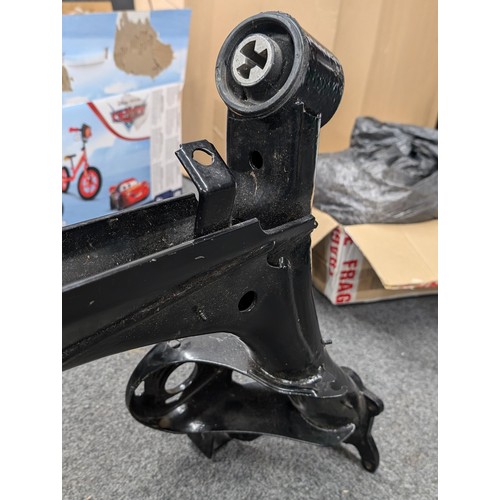 202 - Reconditioned rear subframe for 1997/8 VW Golf Mk 4, Bora, Audi A3