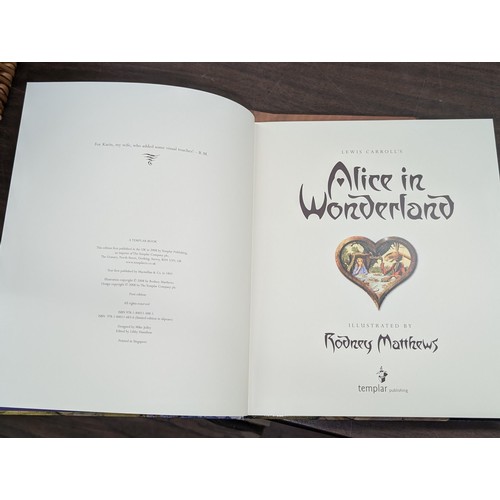 390 - Beautiful Alice in wonderland book in slip case, Templar publishing First and limited edition, illus... 