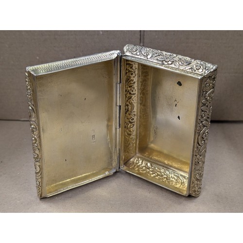 380 - Superb Antique large 105mm 70mm x 30mm solid sterling silver gilded snuff box. Hallmarked 