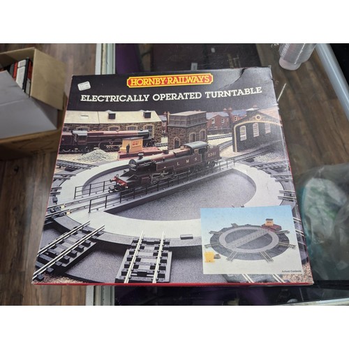 162 - Boxed Hornby OO gauge electrical operated turntable